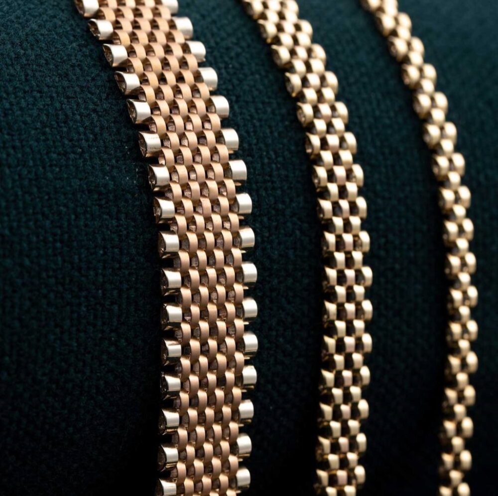 دستبند های زنجیری بافت طلایی - تصویر 4