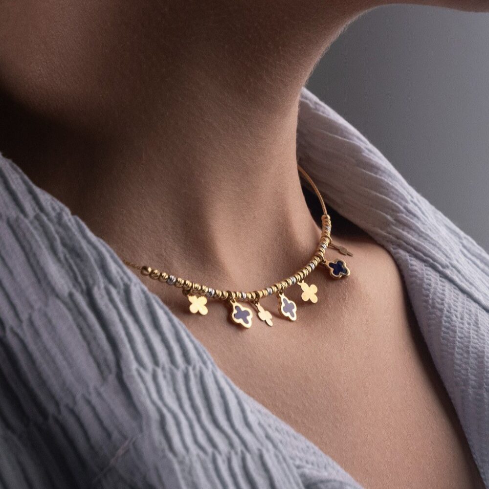 گردنبند طوق ونکلیف