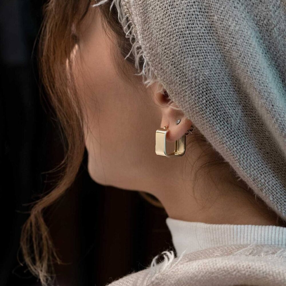 گوشواره رویاشید